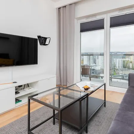 Apartamento Spacious Aleja Rzeczypospolitej With Balcony By Renters