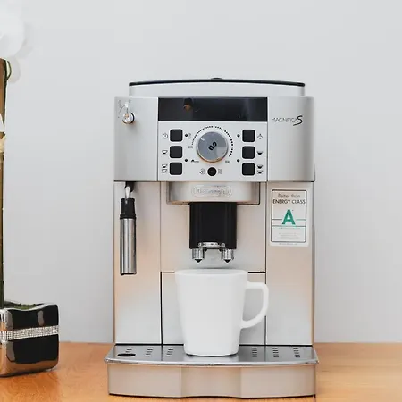 Apartament Spacious Aleja Rzeczypospolitej With Balcony By Renters *